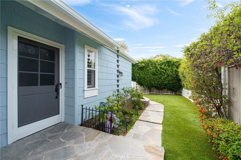 20 Wintermist Irvine, CA 92614 - Photo 28 of 51 a view of a back yard of the house