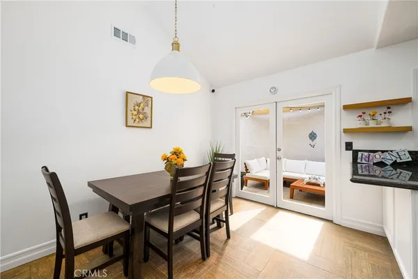 $1,200,000 | 20 Wintermist, Irvine, CA 92614