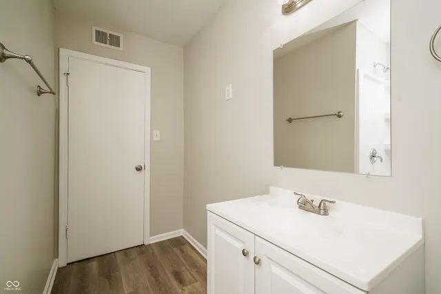 $1,275 | 3428 North Riley Avenue, Indianapolis, IN 46218