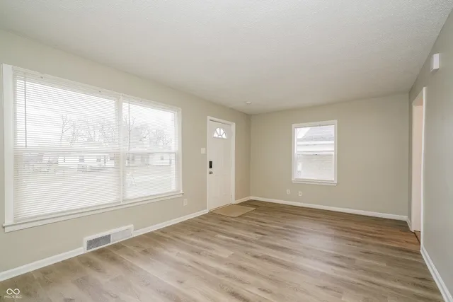 $1,275 | 3428 North Riley Avenue, Indianapolis, IN 46218