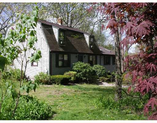 34 Edgewater Road Narragansett, RI 02882 - Photo 2 of 2 Exterior Front.
