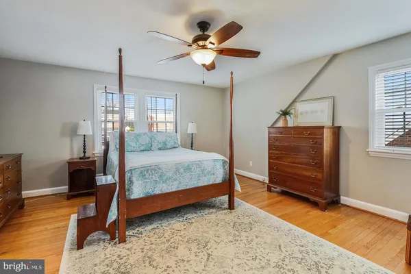 $4,500 | 1727 Oakcrest Drive, Alexandria, VA 22302