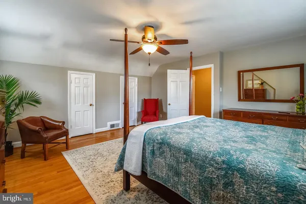 $4,500 | 1727 Oakcrest Drive, Alexandria, VA 22302