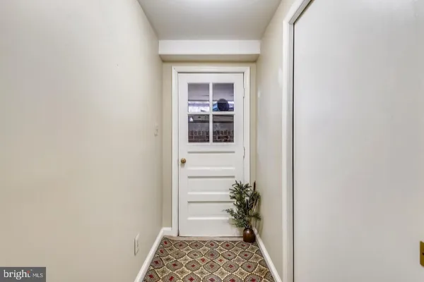 $4,500 | 1727 Oakcrest Drive, Alexandria, VA 22302