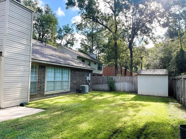 $2,225 | 107 South Village Knoll Circle, The Woodlands, TX 77381