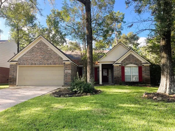 $2,225 | 107 South Village Knoll Circle, The Woodlands, TX 77381