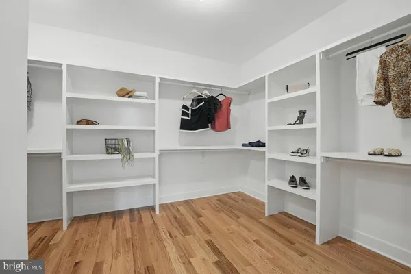 $1,648,999 | 3857 Pinewood Terrace, Falls Church, VA 22041