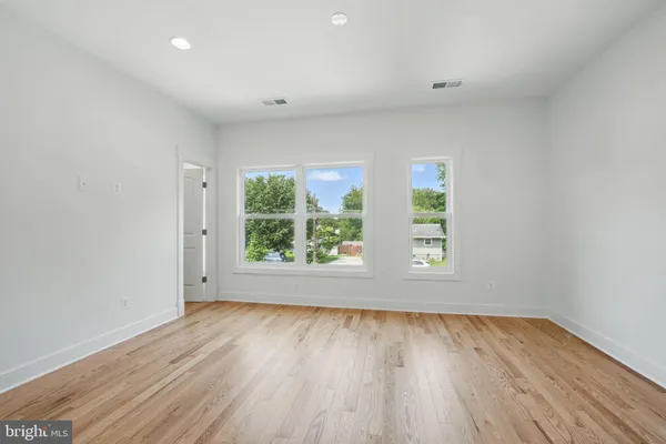 $1,648,999 | 3857 Pinewood Terrace, Falls Church, VA 22041