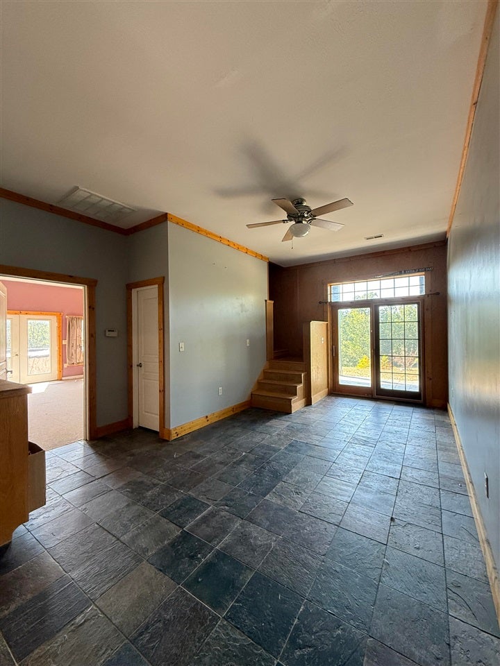576 Hunters Point Morgantown, KY 42261 - Photo 27 of 96 Gallery Image 27