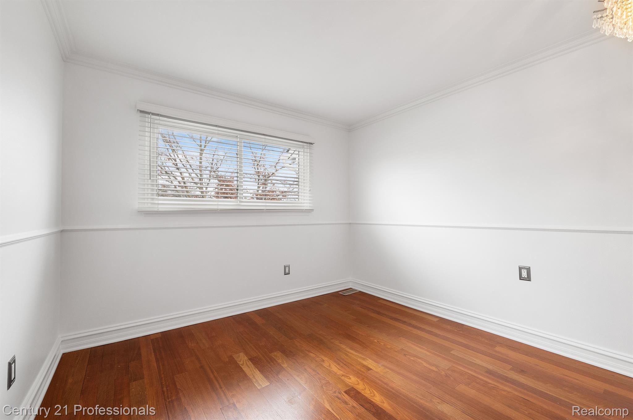 51 Manor Way Rochester, MI 48309 - Photo 23 of 25 Gallery Image 23