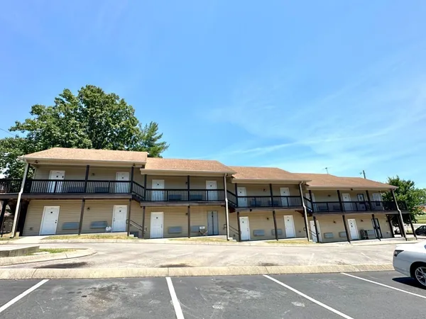 $800 | 161 Jack Miller Boulevard, Unit G, Clarksville, TN 37042