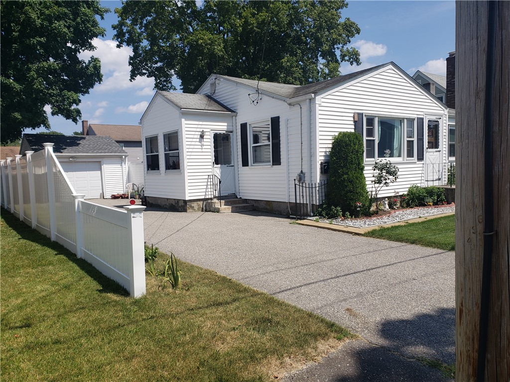 5 Cass Street Lincoln, RI 02865 - Photo 2 of 22 Gallery Image 2