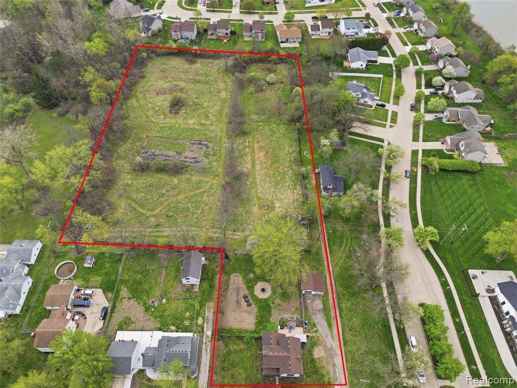 6339 Denton Road Belleville, MI 48111 - Photo 5 of 64