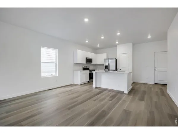 $499,600 | 1758 Drumming Drive, Windsor, CO 80550