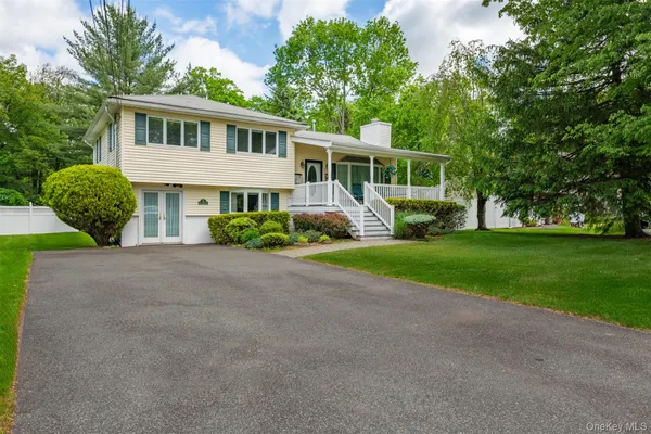 $849,000 | 16 Van Orden Avenue, Suffern, NY 10901