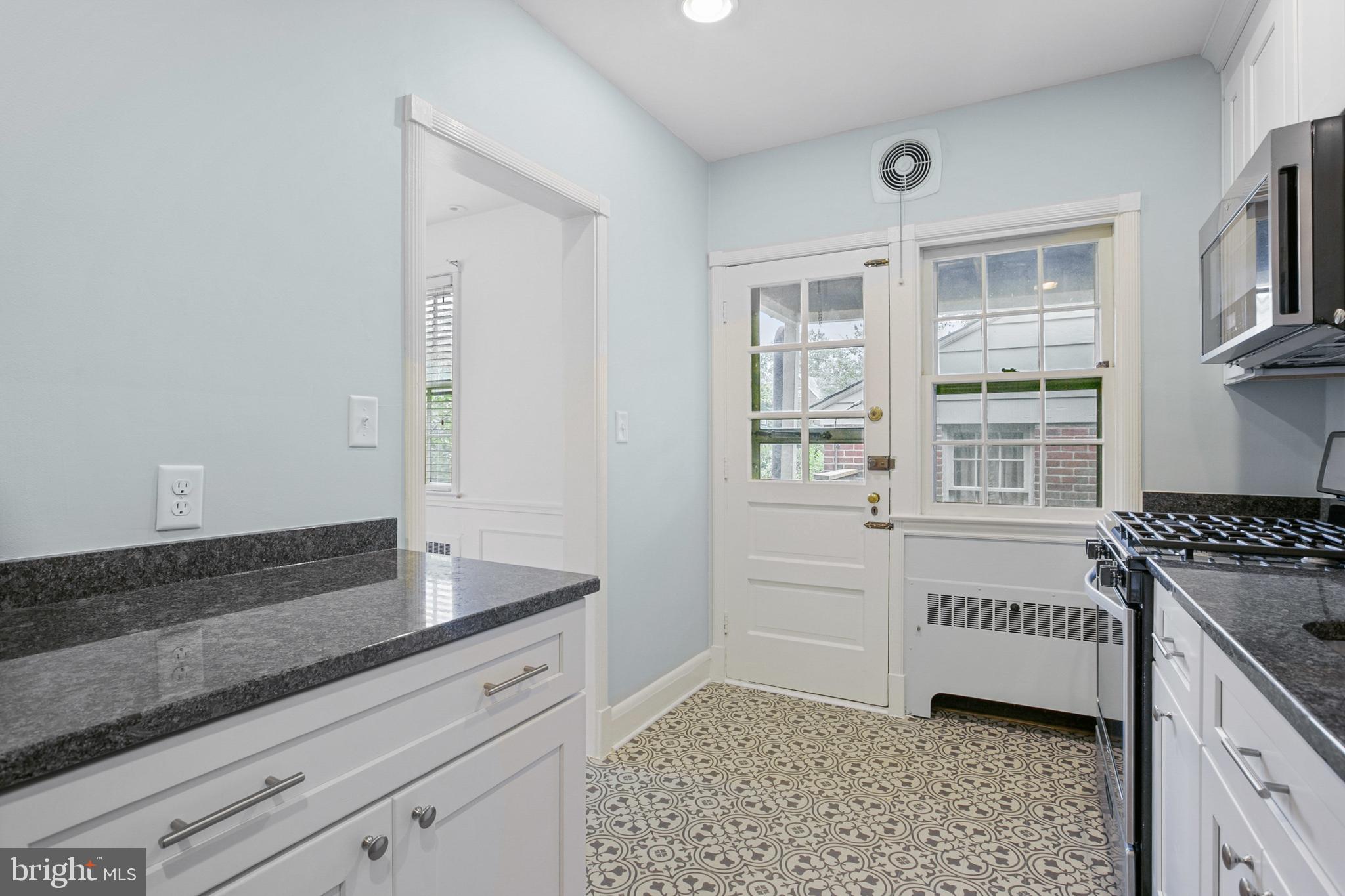 117 Dunkirk Road Baltimore, MD 21212 - Photo 13 of 48