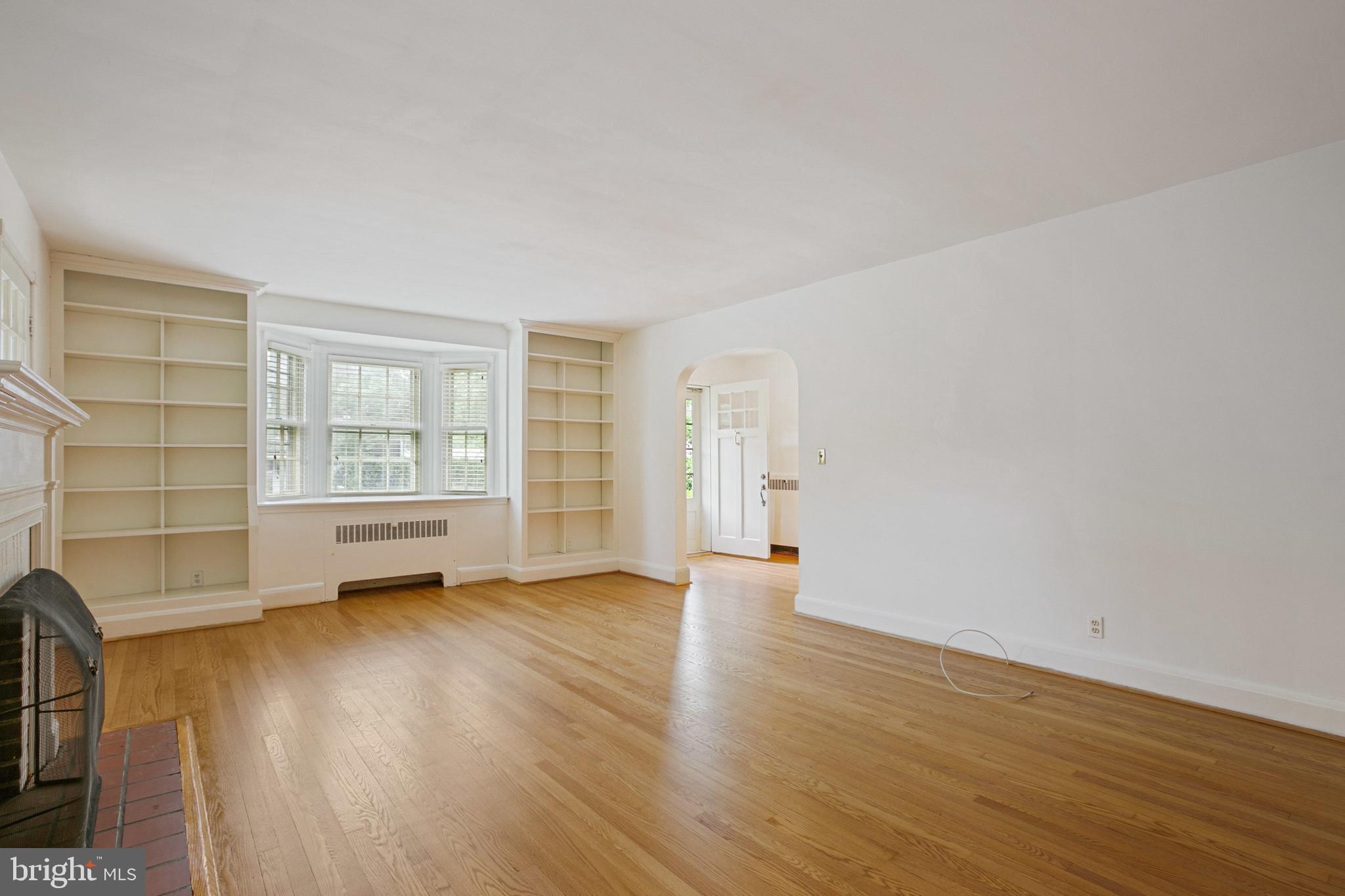 117 Dunkirk Road Baltimore, MD 21212 - Photo 4 of 48