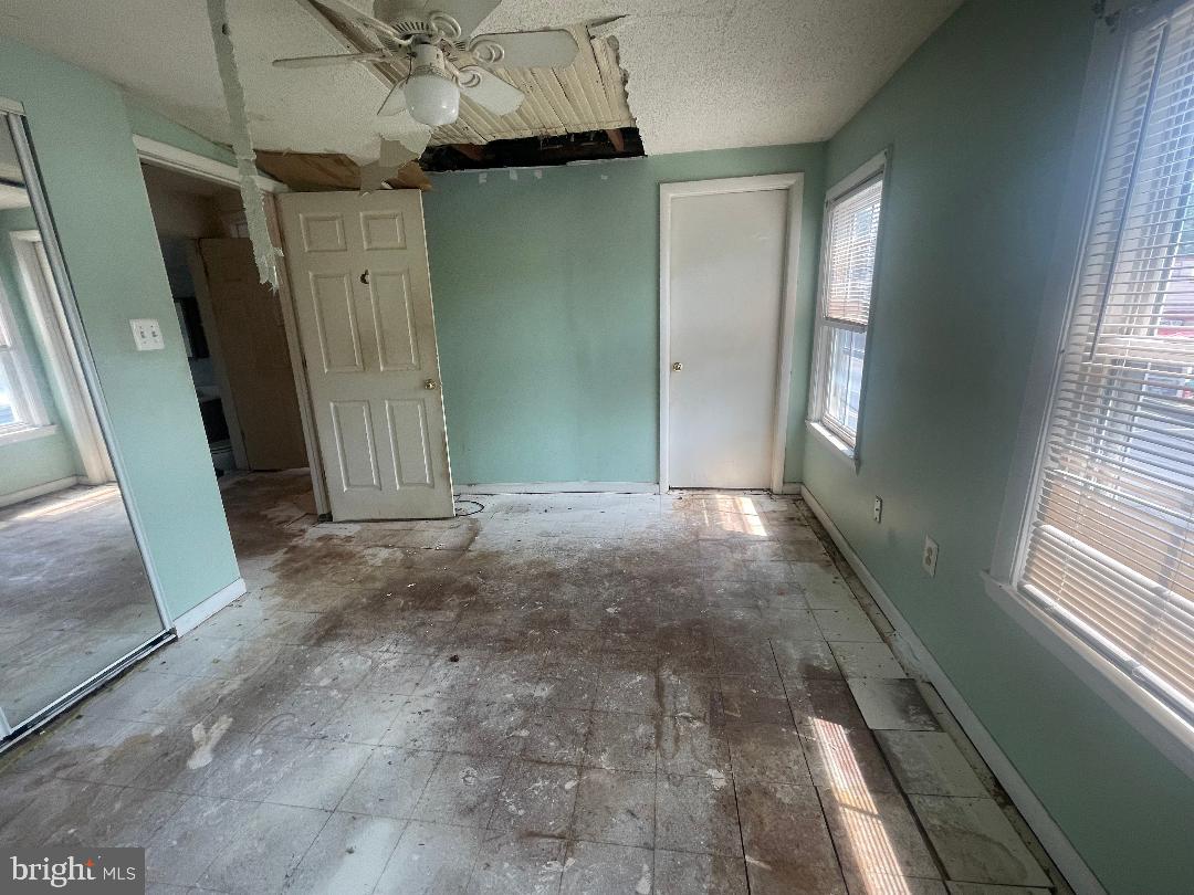 15121 Barnesville Road Boyds, MD 20841 - Photo 12 of 27 Renovation Opportunity Awaits!