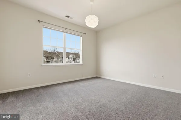 $299,900 | 19605 Galway Bay Circle, Unit 304, Germantown, MD 20874