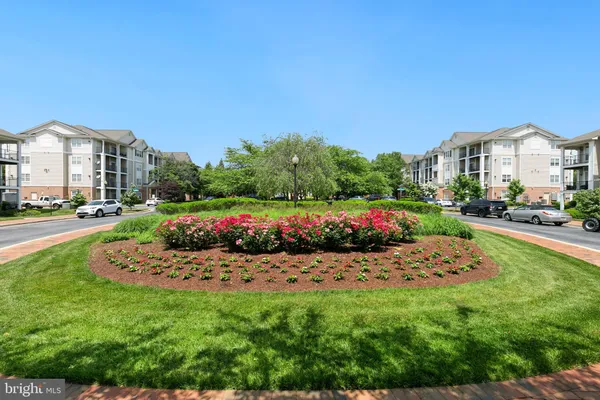 $299,900 | 19605 Galway Bay Circle, Unit 304, Germantown, MD 20874