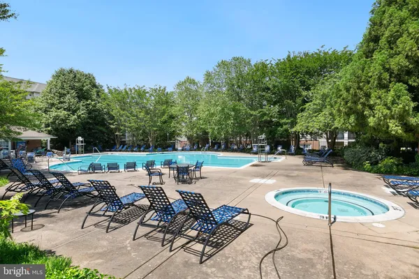 $299,900 | 19605 Galway Bay Circle, Unit 304, Germantown, MD 20874