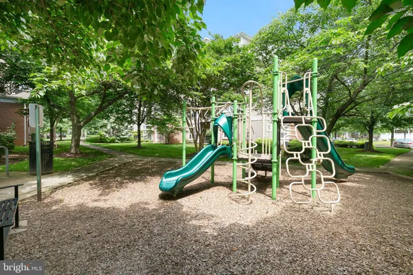 $299,900 | 19605 Galway Bay Circle, Unit 304, Germantown, MD 20874