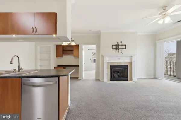 $299,900 | 19605 Galway Bay Circle, Unit 304, Germantown, MD 20874