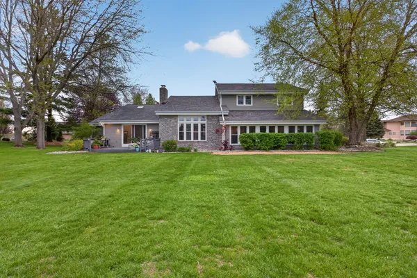$620,000 | 4530 Eagle Drive, Jackson, MI 49201