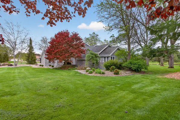 $620,000 | 4530 Eagle Drive, Jackson, MI 49201
