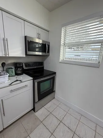 $2,299 | 1861 Northeast 161st Street, North Miami Beach, FL 33162
