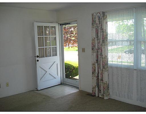 1426 Providence Avenue Springfield, OH 45503 - Photo 3 of 19