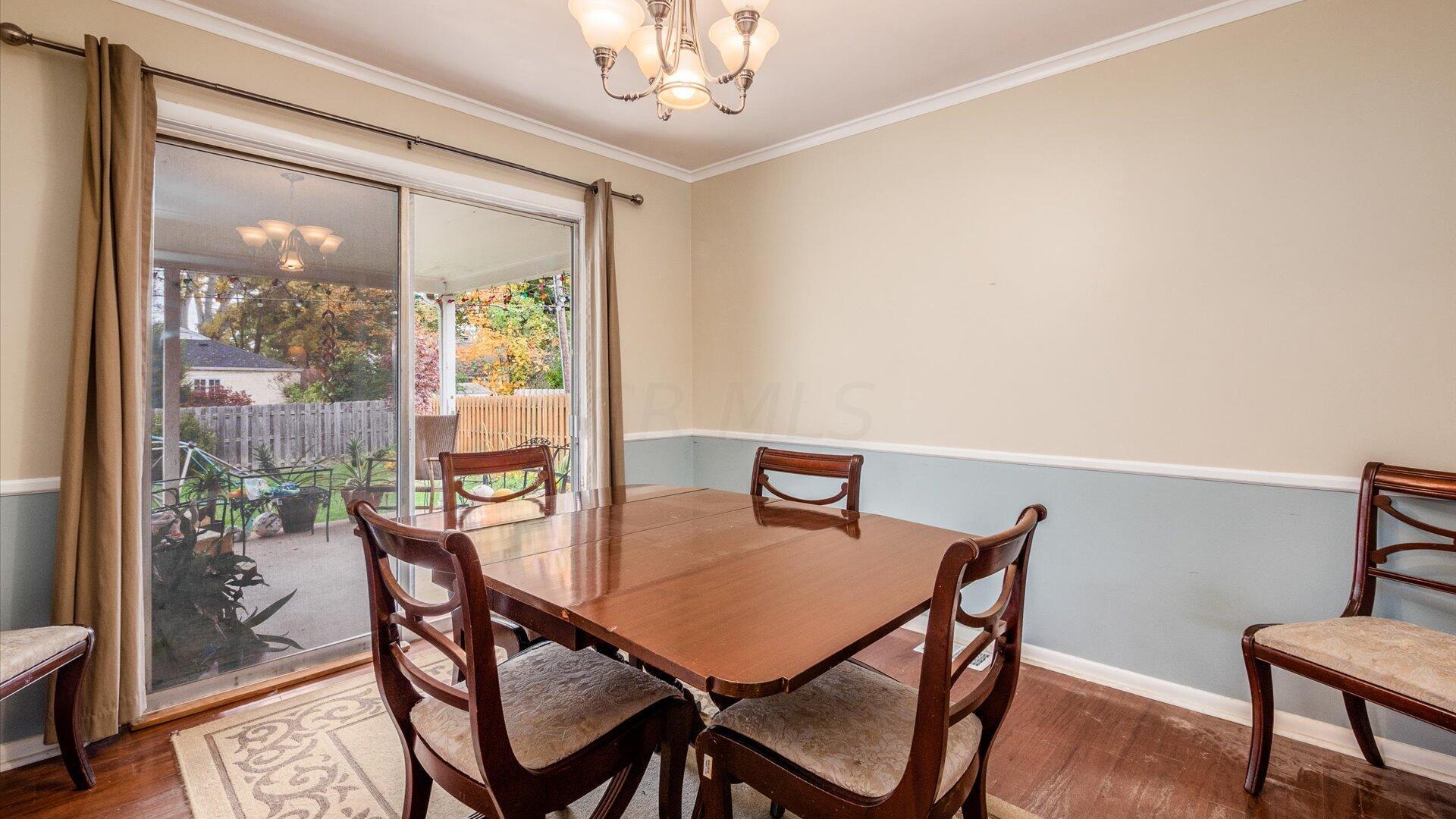 3178 Bembridge Road Columbus, OH 43221 - Photo 6 of 37 Dining room