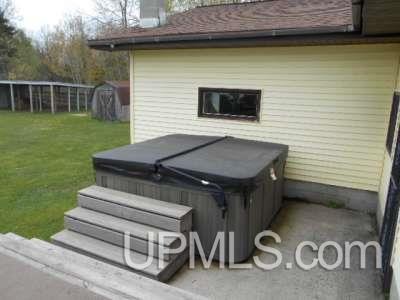 2733 18th Road Escanaba, MI 49829 - Photo 35 of 35