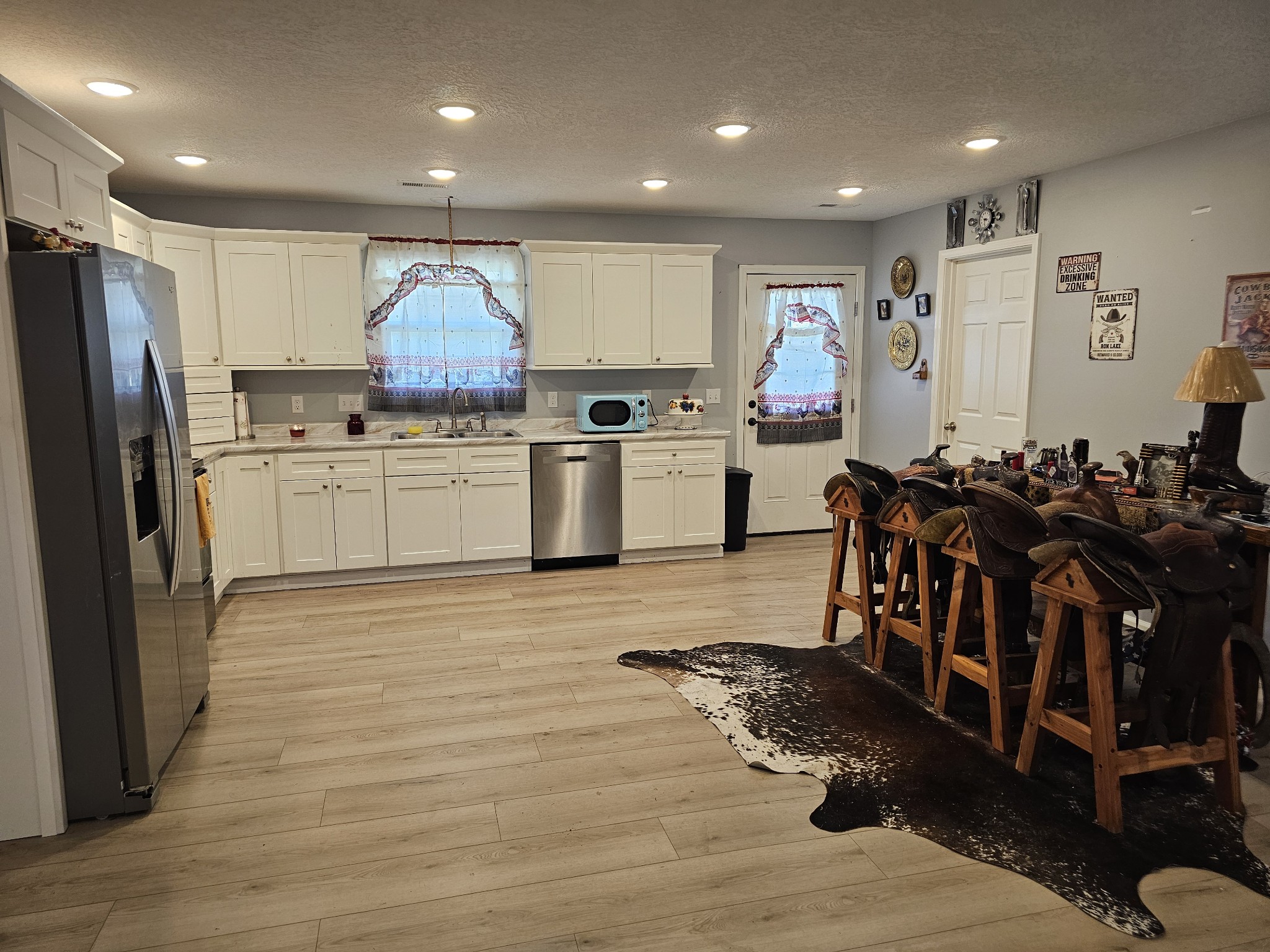 110 Water Street Big Sandy, TN 38221 - Photo 4 of 14 a kitchen with lots of counter top space