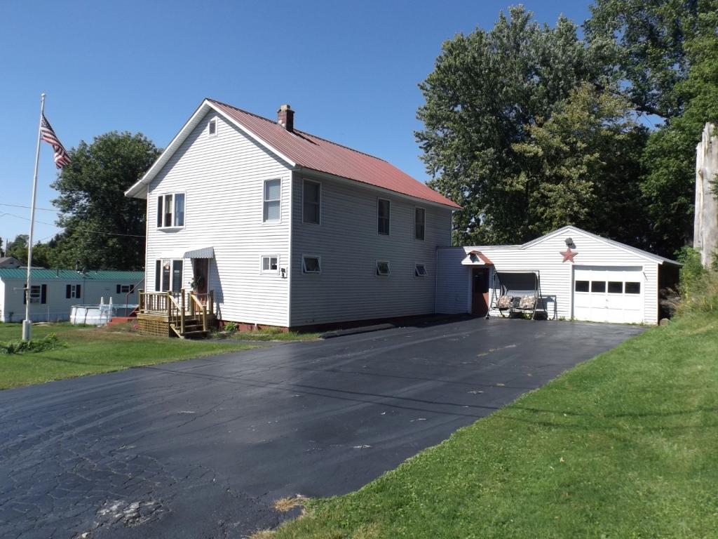 8 Ferry Street Swanton, VT 05488 - Photo 2 of 27 Gallery Image 2