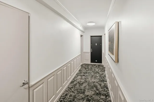 $675,000 | 25 Chapel Place, Unit 1B, Great Neck, NY 11021