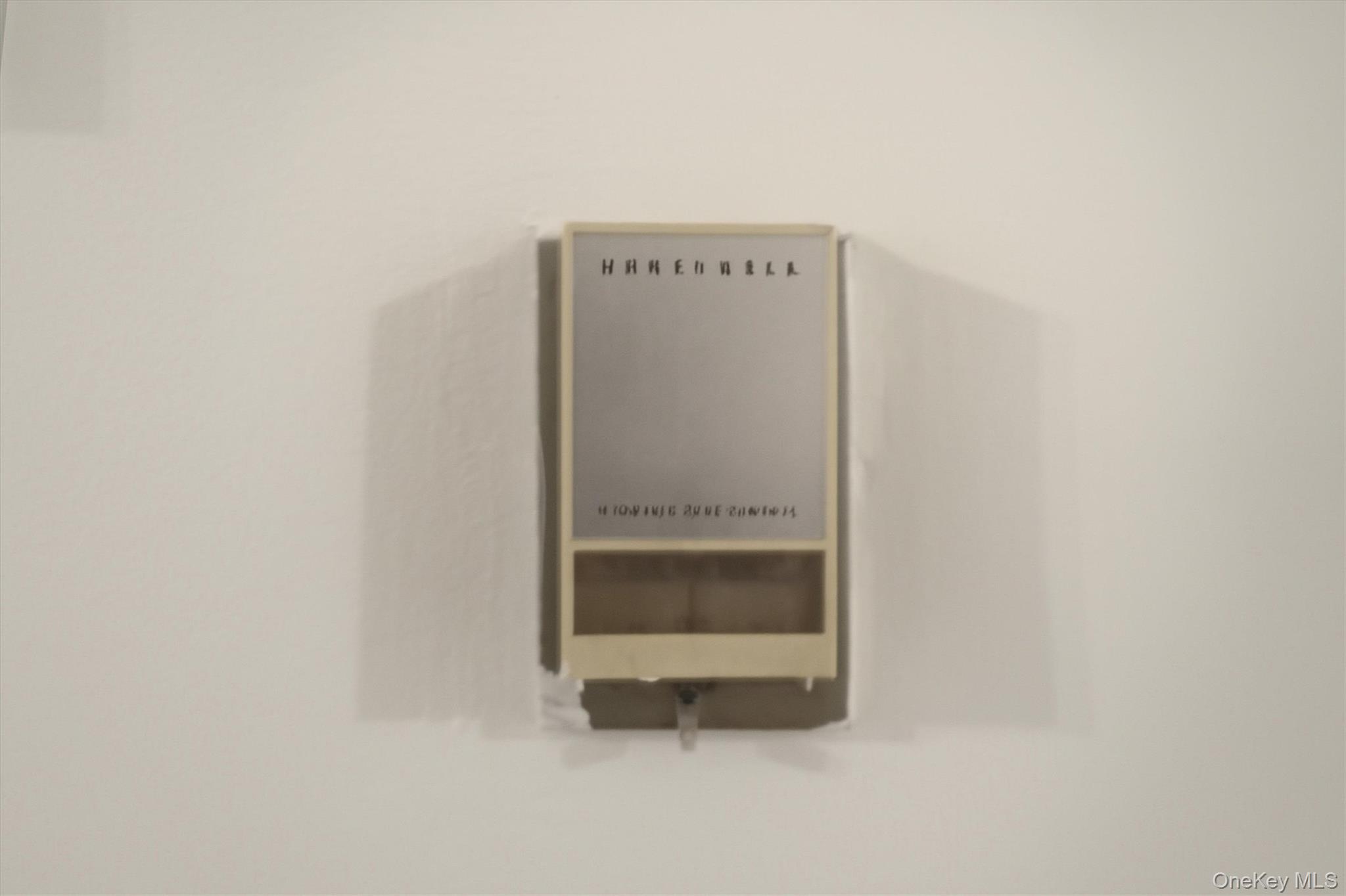 25 Chapel Place, Unit 1B Great Neck, NY 11021 - Photo 22 of 33