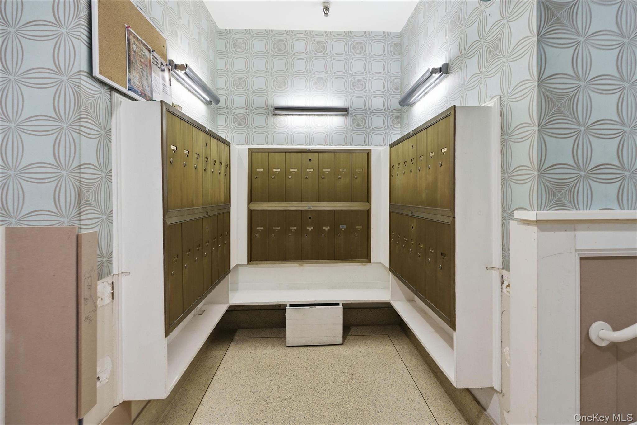 25 Chapel Place, Unit 1B Great Neck, NY 11021 - Photo 25 of 33 a bathroom with a tub and shower