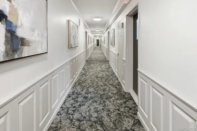 $675,000 | 25 Chapel Place, Unit 1B, Great Neck, NY 11021