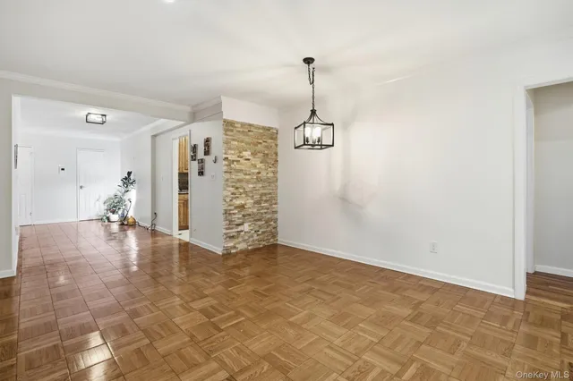 $675,000 | 25 Chapel Place, Unit 1B, Great Neck, NY 11021