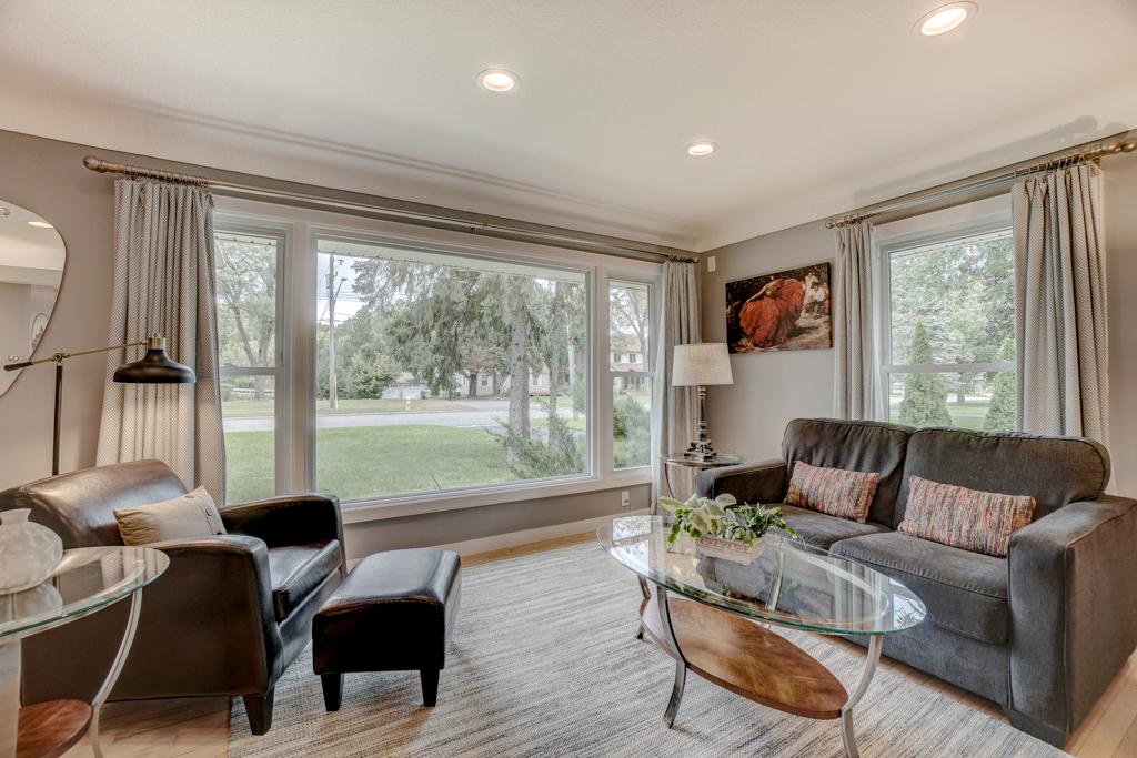 1072 Ruggles Street Roseville, MN 55113 - Photo 14 of 24