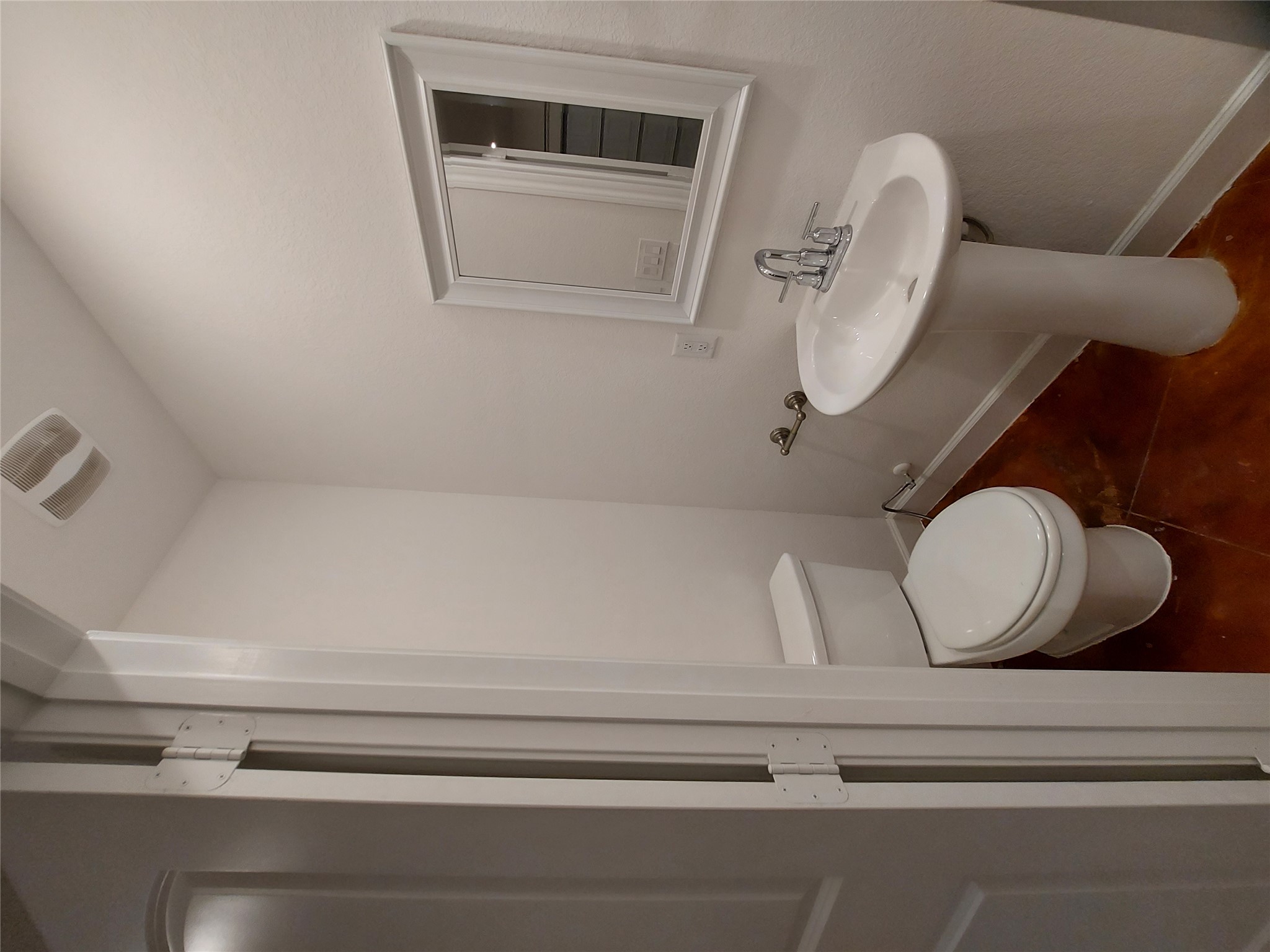 121 Spanish Oak Trail Cameron, TX 76520 - Photo 23 of 36 a bathroom with a sink a toilet and shower