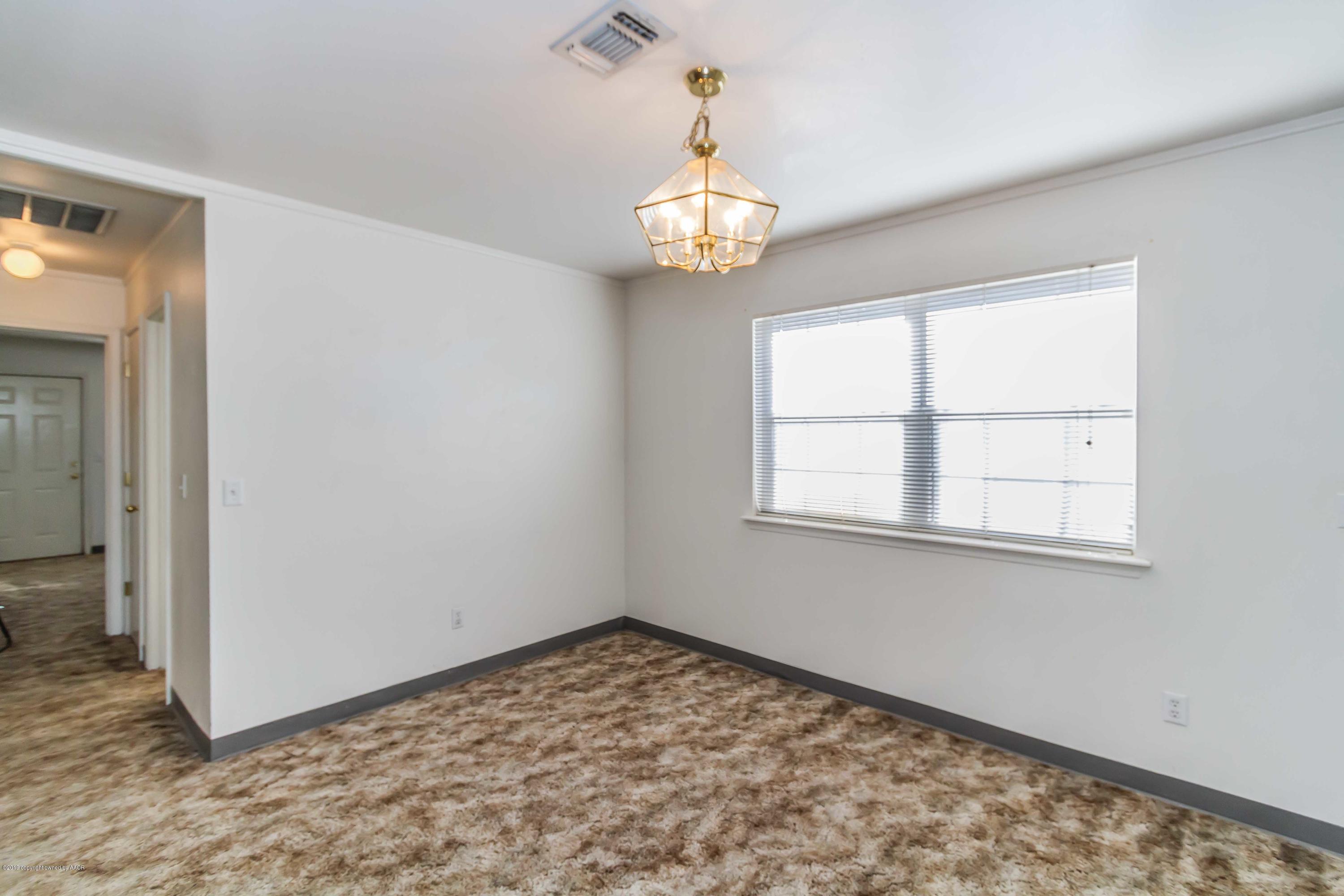 63 Valleyview Road Canyon, TX 79015 - Photo 9 of 29 DINING VIEW 1