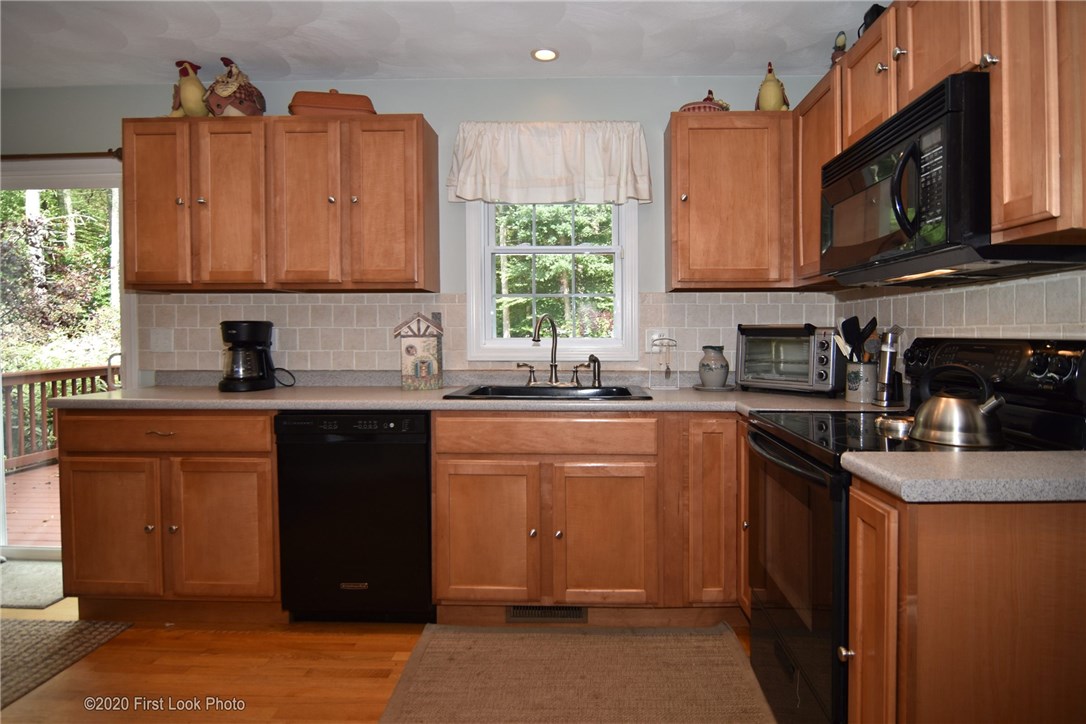 44 Shippee Schoolhouse Road Foster, RI 02825 - Photo 13 of 44 Kitchen