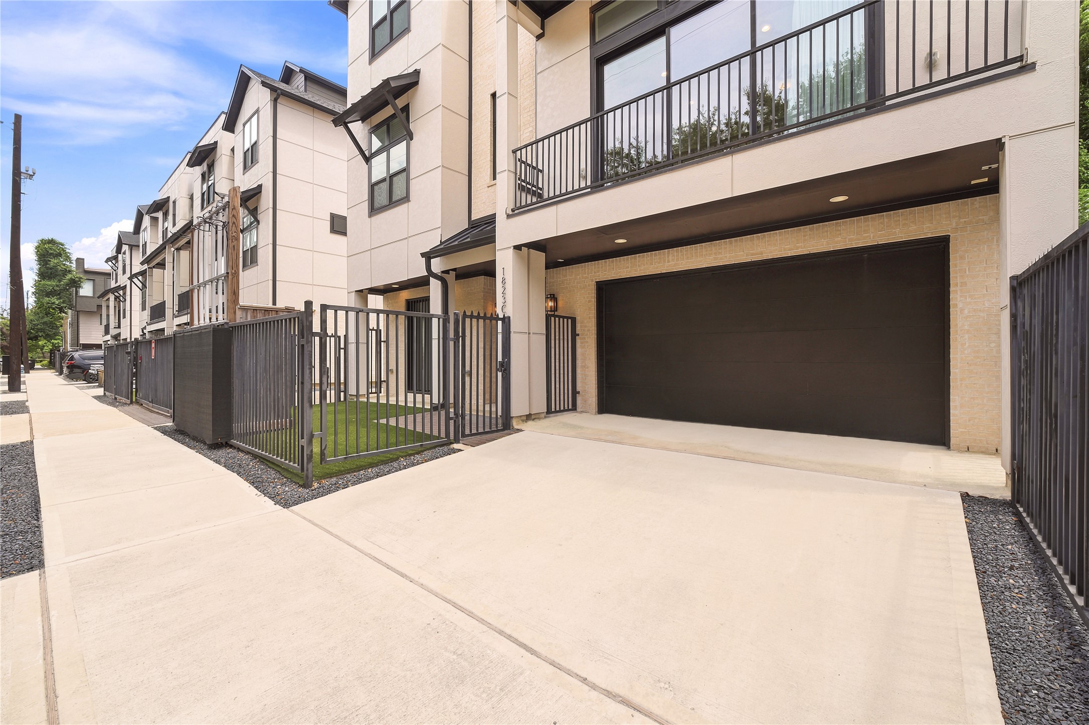 1823 Prospect Street, Unit C Houston, TX 77004 - Photo 3 of 43