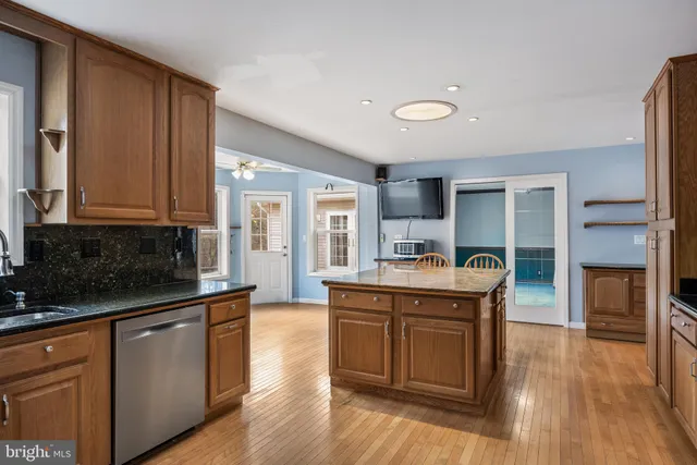 $699,500 | 6 Wubaditty Lane, Vincentown, NJ 08088