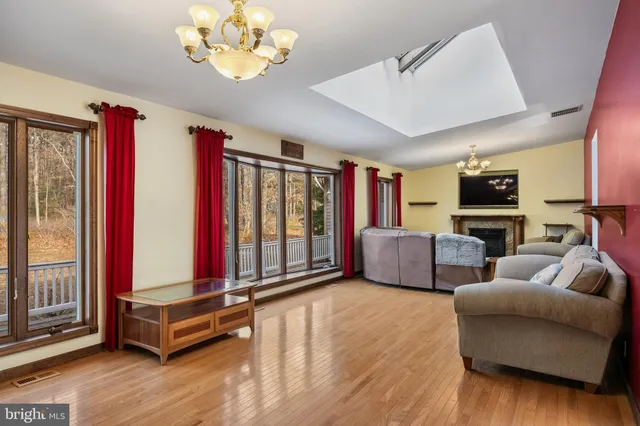 $699,500 | 6 Wubaditty Lane, Vincentown, NJ 08088