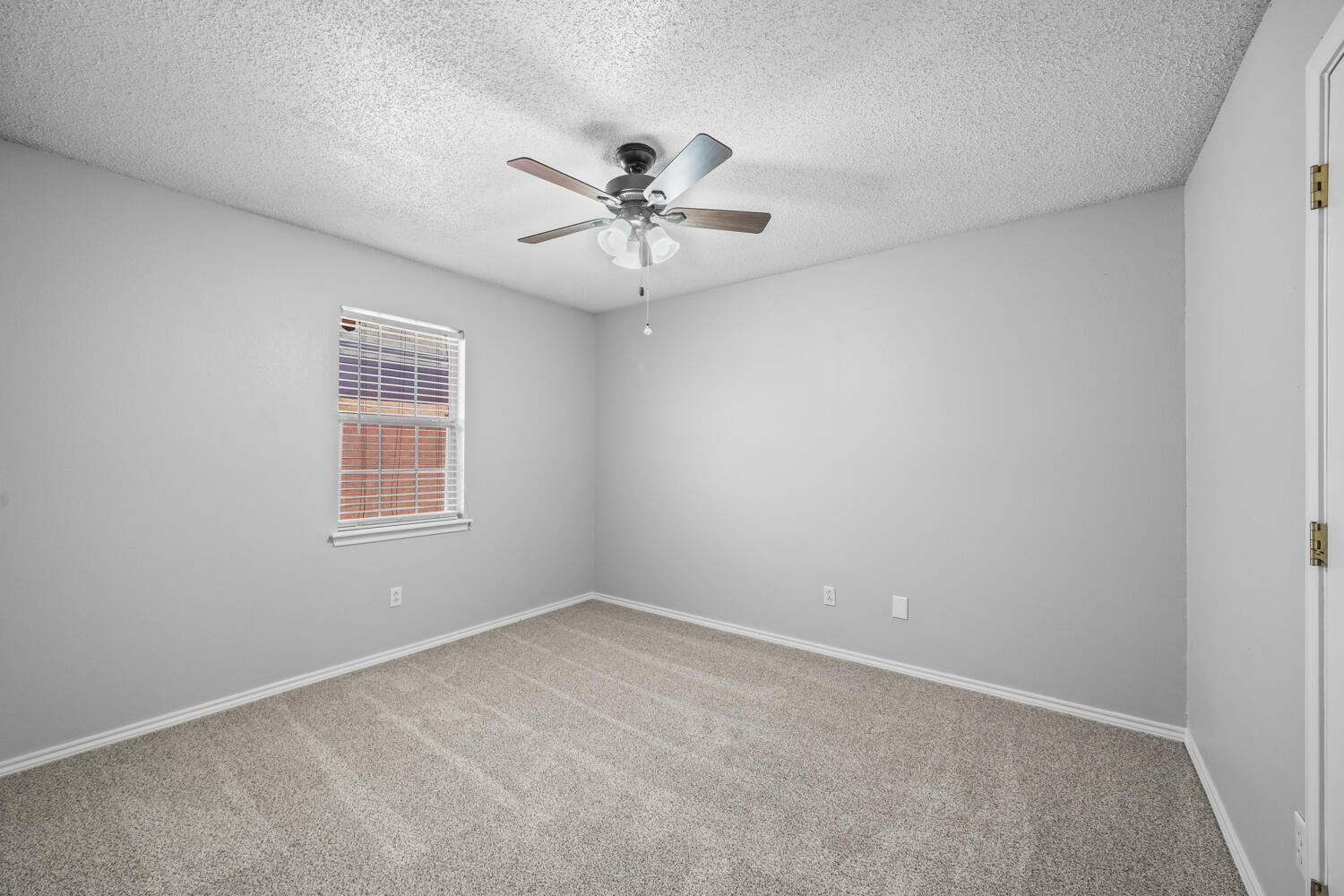 2222 96th Street Lubbock, TX 79423 - Photo 19 of 32 2222 96th St-17