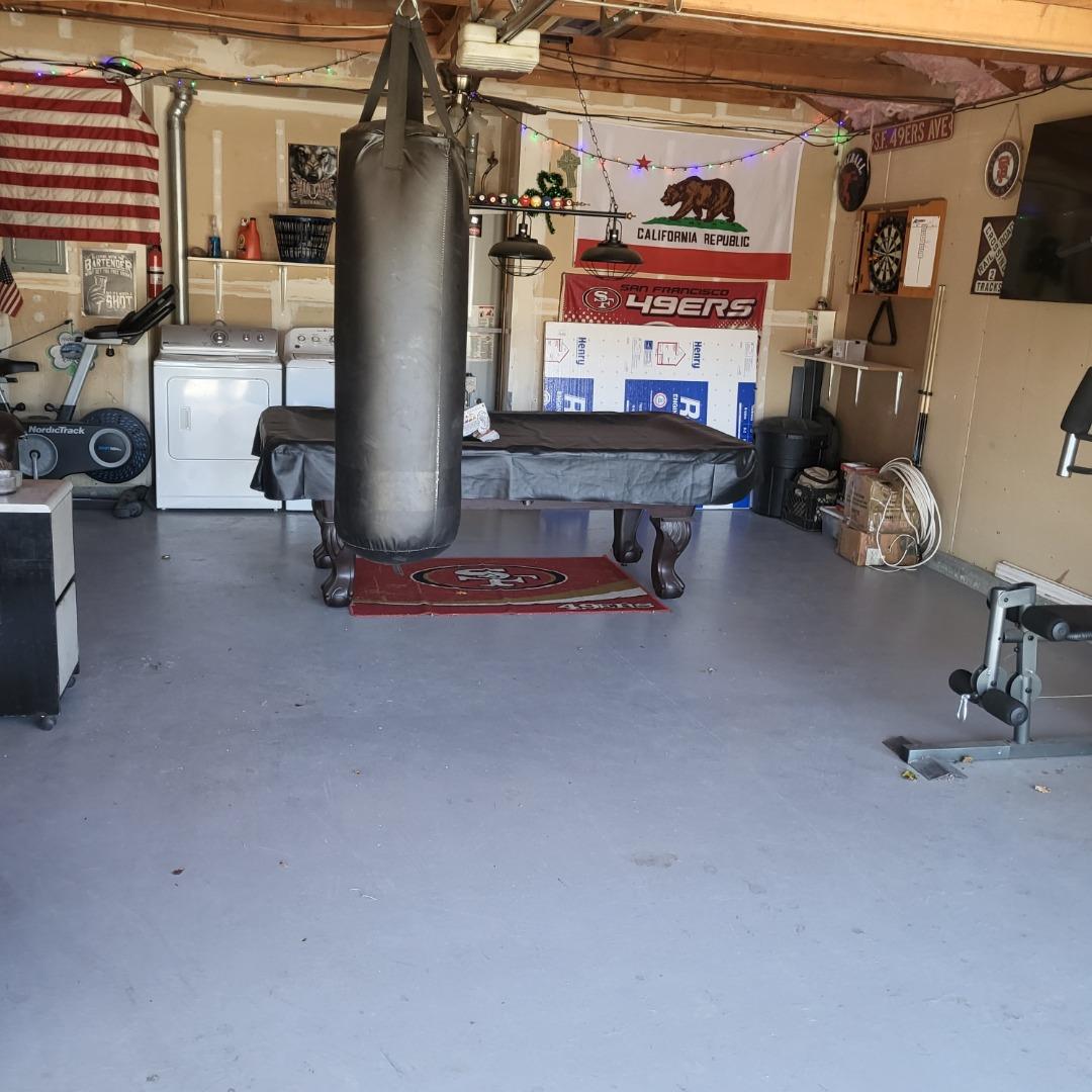 841 Nash Road Hollister, CA 95023 - Photo 3 of 4
