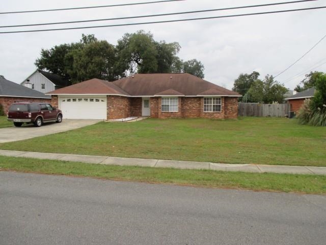 3042 East Kingsfield Road Pensacola, FL 32514 - Photo 2 of 17